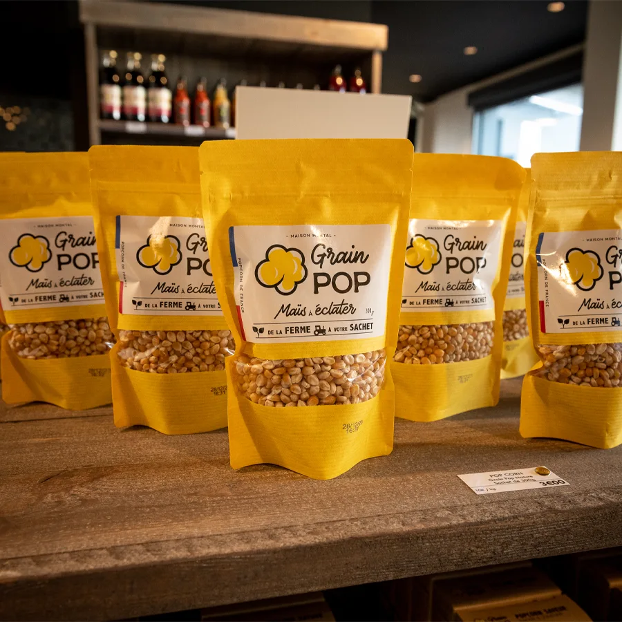 image d'un paquet de pop corn grain pop dans le magasin auxdixvins